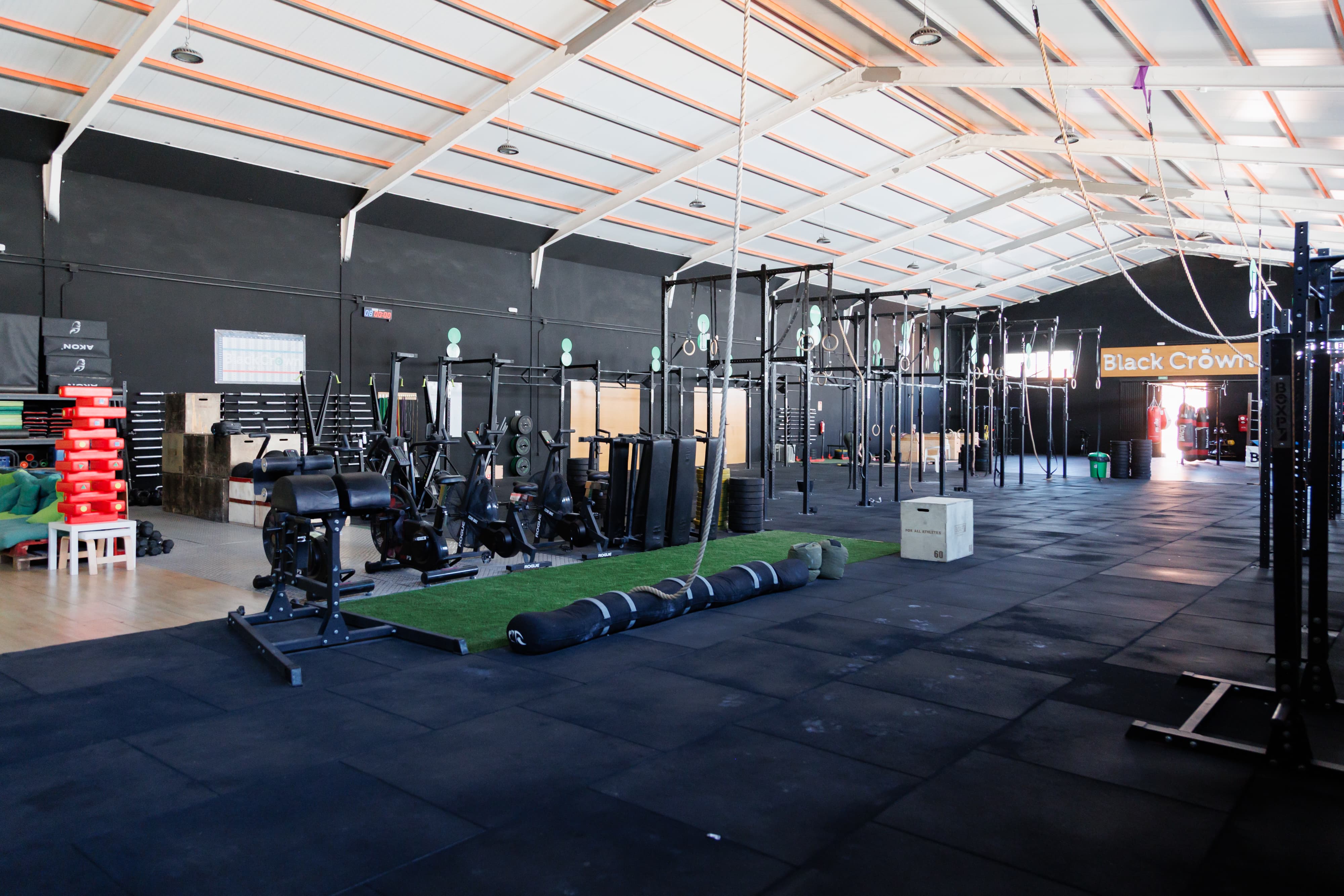 Vista general del box BlackCrown CrossFit Arganda